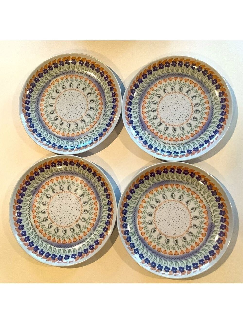 Rachel Ashwell Shabby Chic Floral Melamine Dinner Plates New
